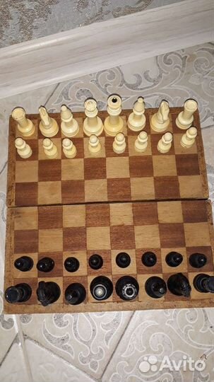Шахматы дорожные, счеты, игр кости СССР