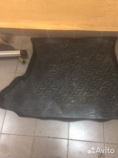 Коврик в багажник priora хачбек