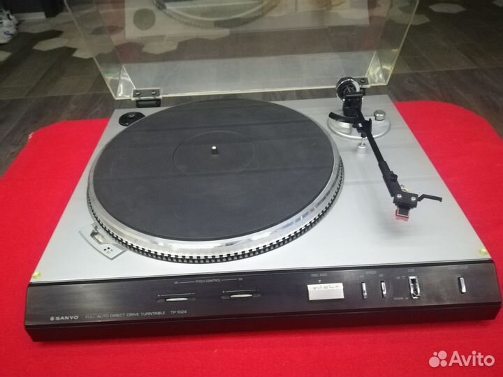 Проигрыватель винила Sanyo TP1024