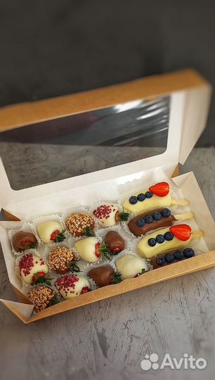 Клубника в шоколаде + бананы