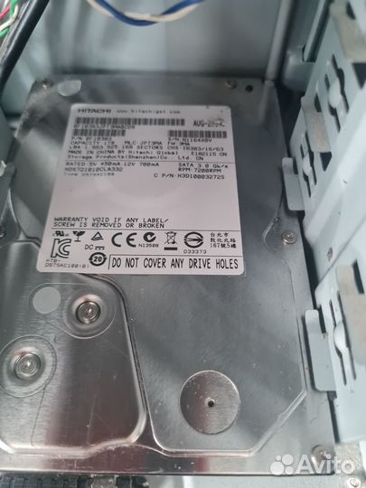 Жесткий диск hdd 1 тб Hitachi