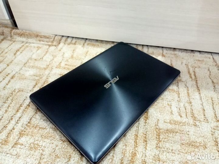 Asus intel i5/8gb/SSD/Nvidia 2gb