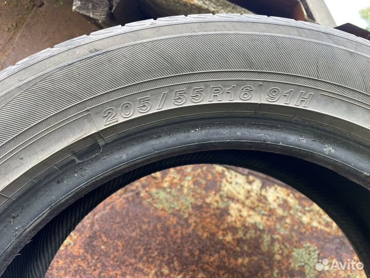 Yokohama BluEarth-A 205/55 R16