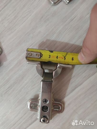 Петля для мебели без доводчиков