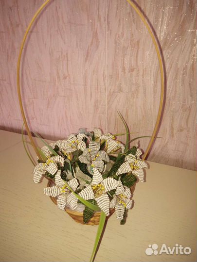 Ручная работа из бисера и лент