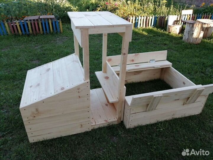 Песочница трансформер, в виде автомобиля