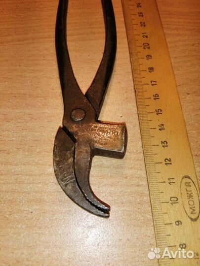 Сапожные пассатижи с клеймом