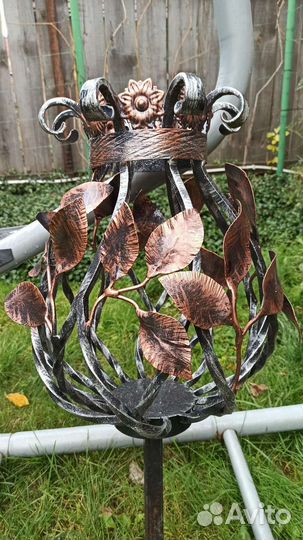 Вазон кованный