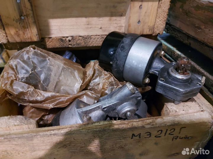 Стеклоочиститель редуктор электродвигателем брдм
