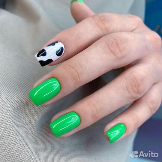 Маникюр и педикюр