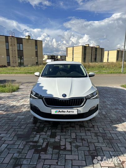 Skoda Rapid 1.6 AT, 2021, 22 400 км