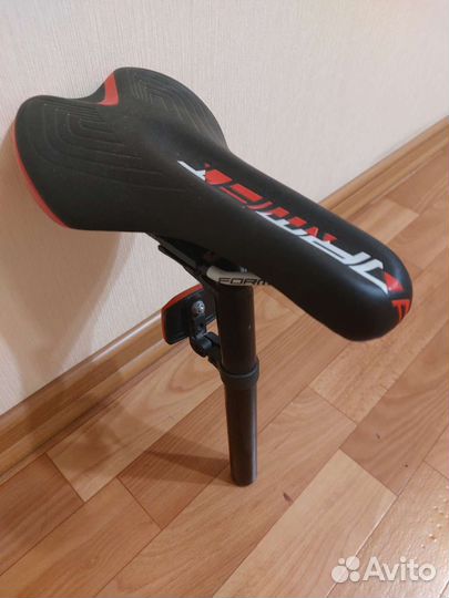 Велозапчасти, руль, седло, тормоза