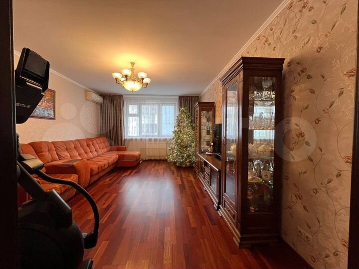 2-к. квартира, 85 м², 9/25 эт.