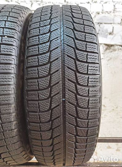 Michelin X-Ice 3 215/60 R17 96T