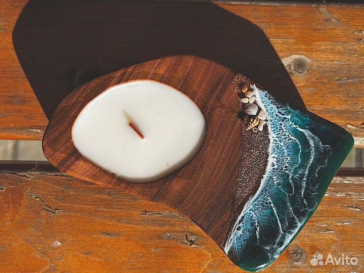 Свеча в дереве