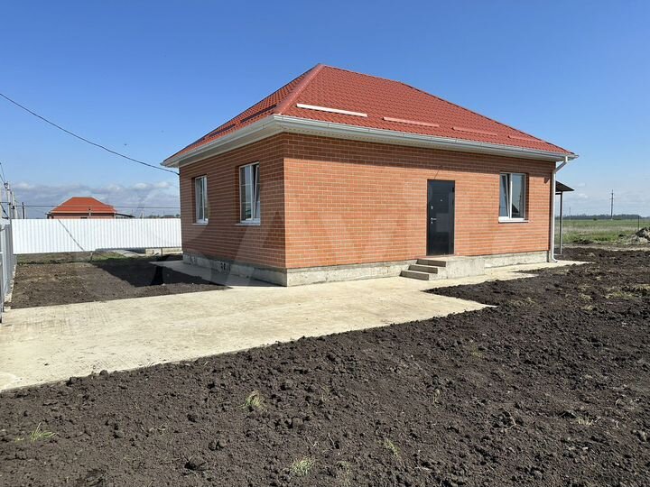 Дом 73 м² на участке 6,5 сот.