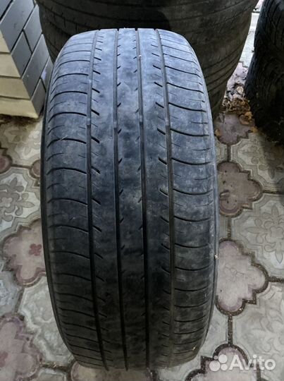 Yokohama dB Decibel E70 215/55 R17