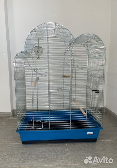 Клетка для крупного попугая