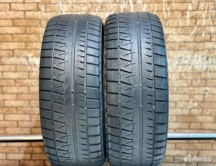 Bridgestone Blizzak Revo GZ 215/55 R16