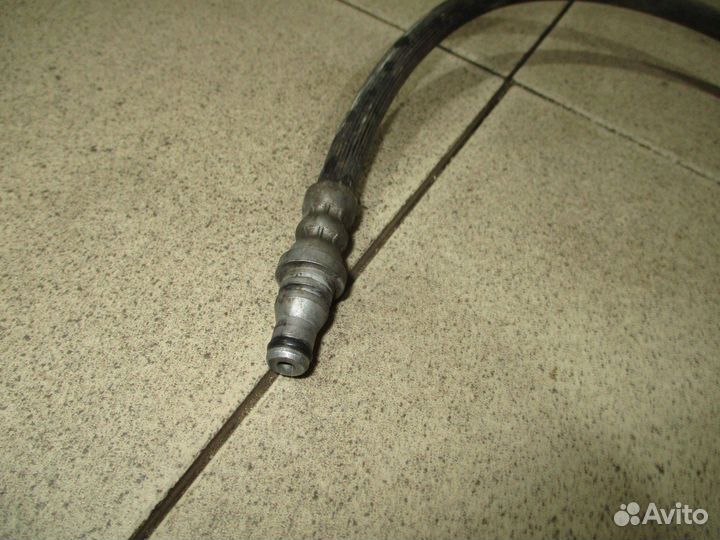 Трубка цилиндра сцепления Opel Astra J 2009-2015