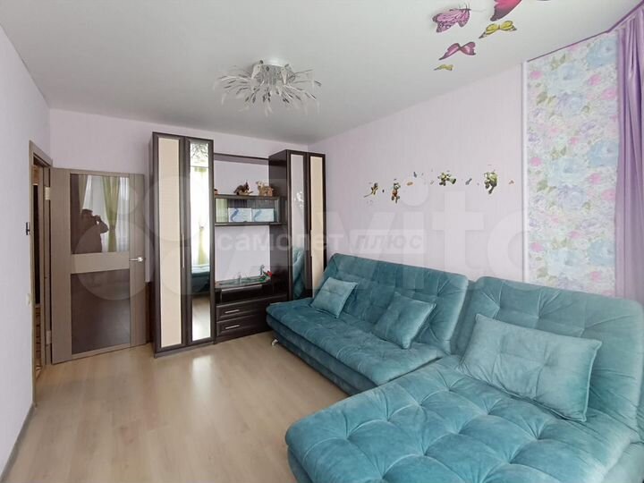 2-к. квартира, 45 м², 3/18 эт.