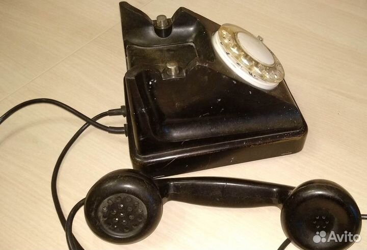Телефон времен СССР
