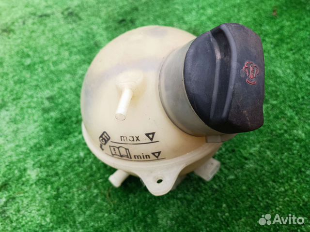 Расширительный бачок Volkswagen Sharan