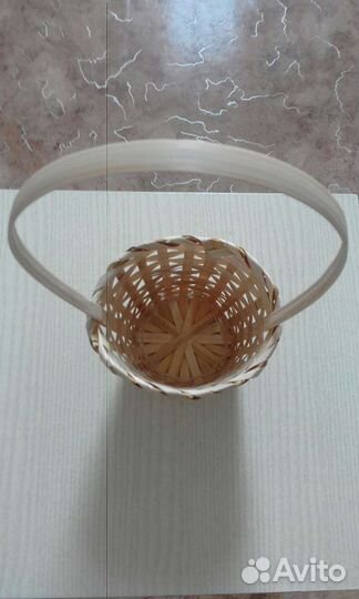 Корзина плетеная