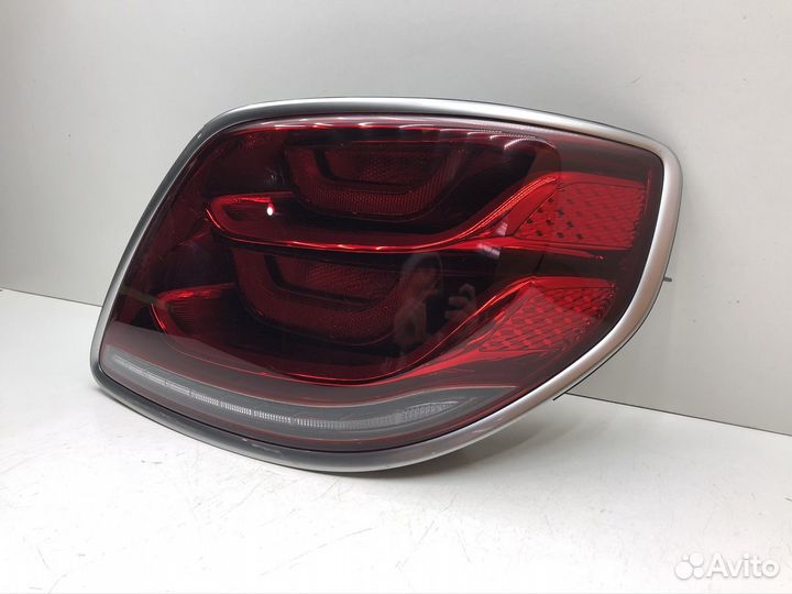 Б/У Б/У Фонарь задний правый Kia K900 2018