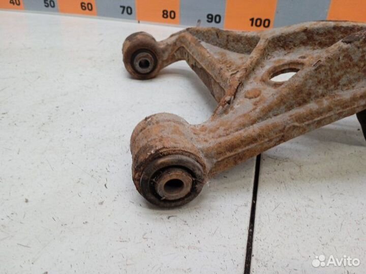 Рычаг задний правый верхний Suzuki Grand Vitara JT