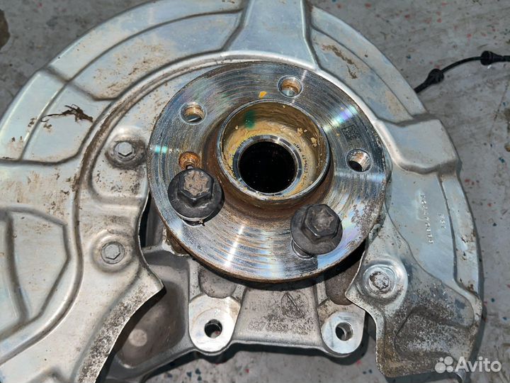 Опора подшипника колеса Л Зд BMW G05 G06 G07