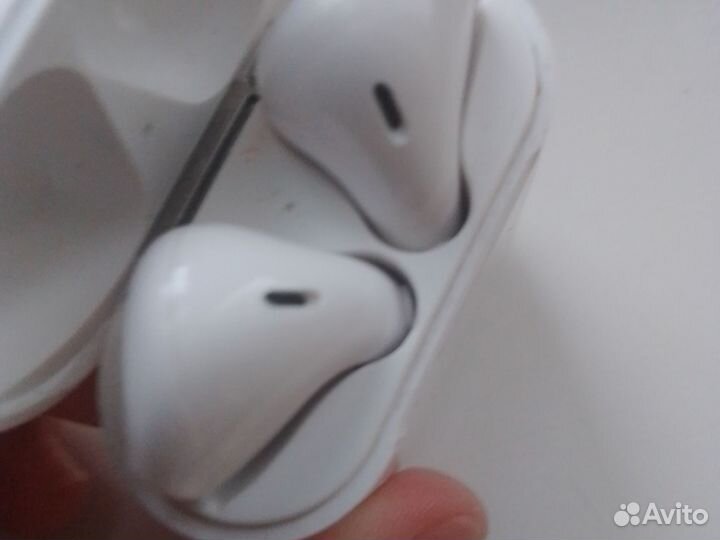 Беспроводные наушники