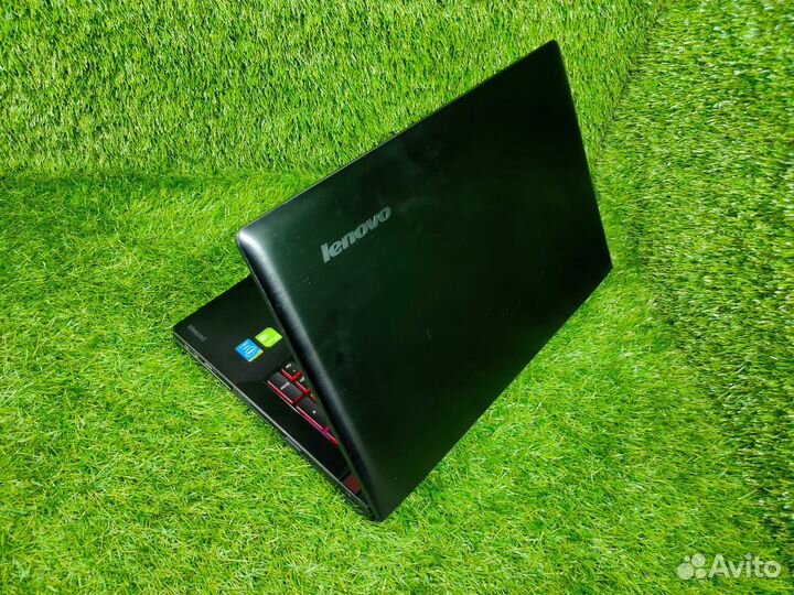 Мощный ноут на i7 с Новым SSD для игр и работы