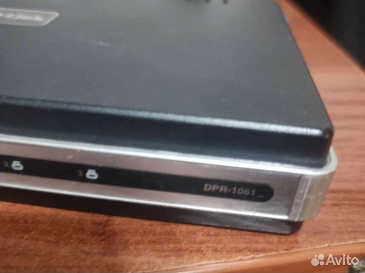 Принт сервер D-Link DPR-1061 для любых принтеров