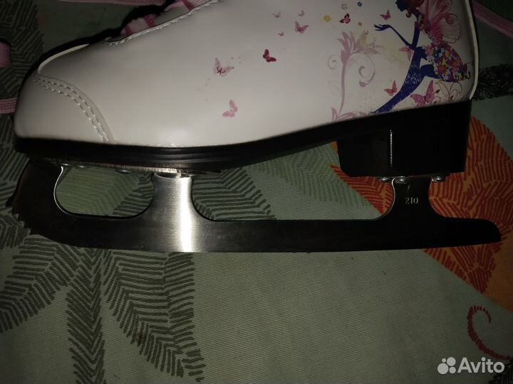 Коньки фигурные 34