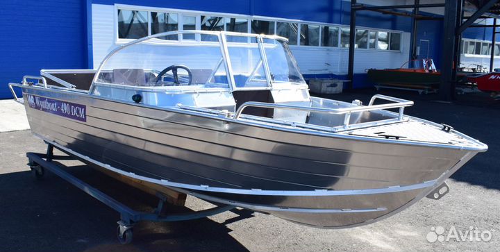 Новая моторная лодка Wyatboat 490 DCM в наличии