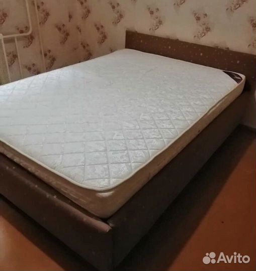Матрас 140 200 бу