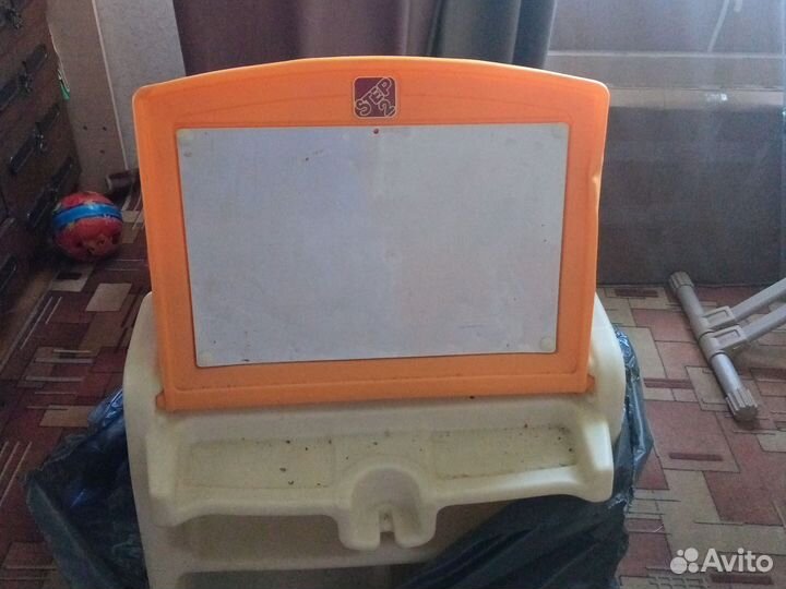 Детский стол