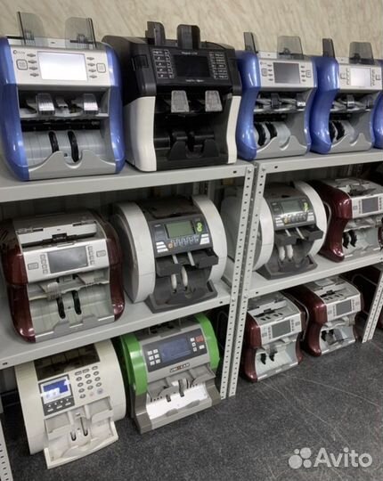 Счетная машина сортировщик денег