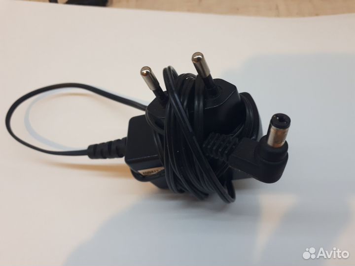 Блоки питания + 5V 1.2A / 9V 0.85A / 12V 0.5A 1A