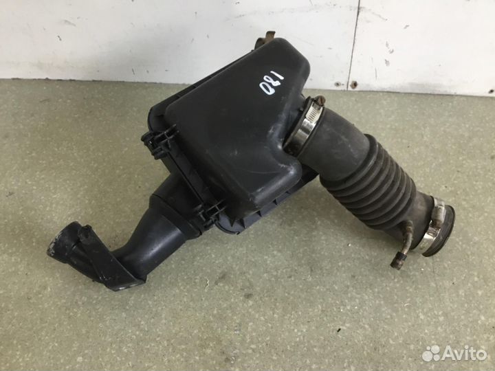 Корпус воздушного фильтра Geely MK 2008