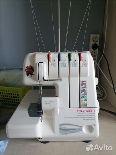Оверлок Merrylock 013