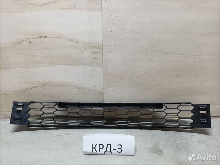 Решетка в бампер нижняя Skoda Rapid 2020