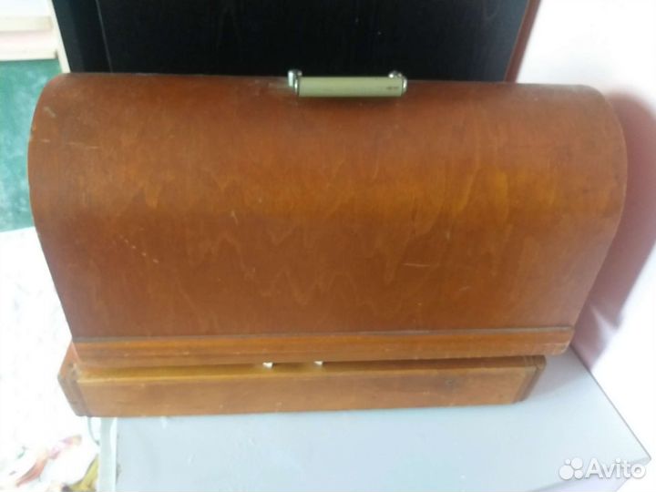 Швейная машина Подольск с электроприводом