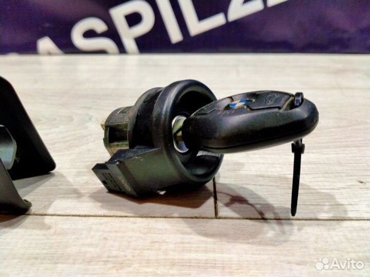 Комплект замков Bmw X3 E83 M54B25 01/2006