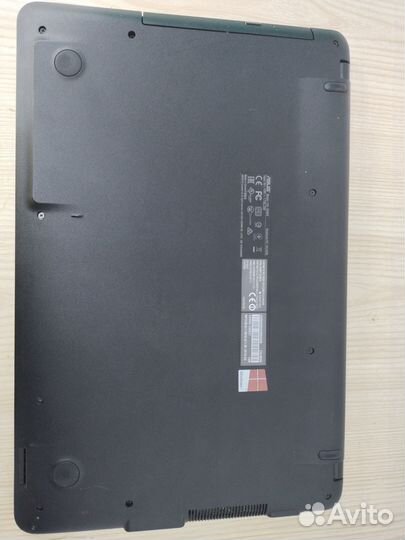 Ноутбук asus