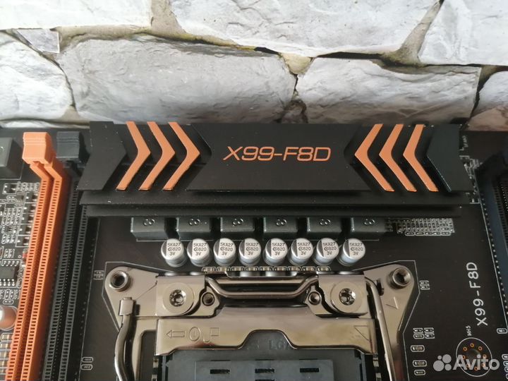 Материнская плата Huananzhi X99-F8D на LGA 2011v3