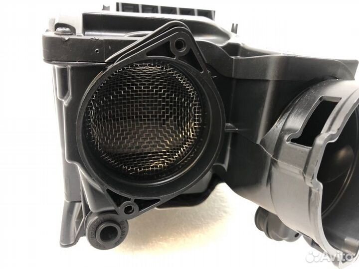 Корпус воздушного фильтра Mercedes-Benz Glc Coupe