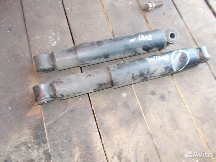 Амортизатор передний мерседес актрос мп1