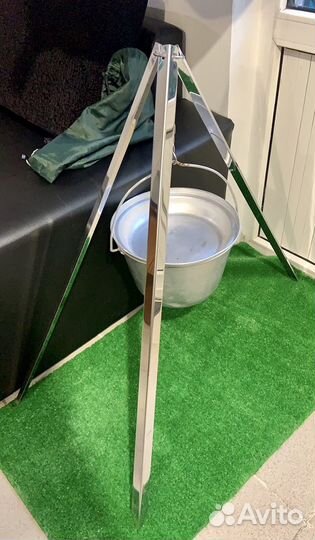 Тренога для костра с котелком